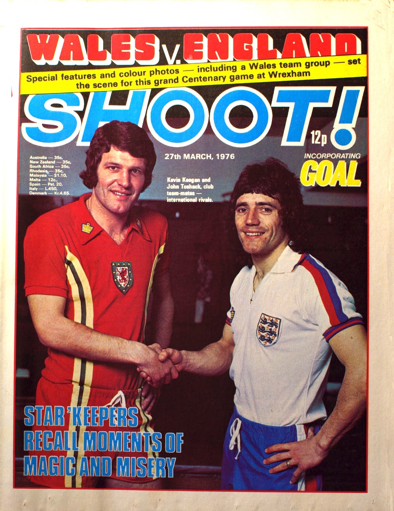 John Toshack on the cover of Shoot! on 27 March 1976